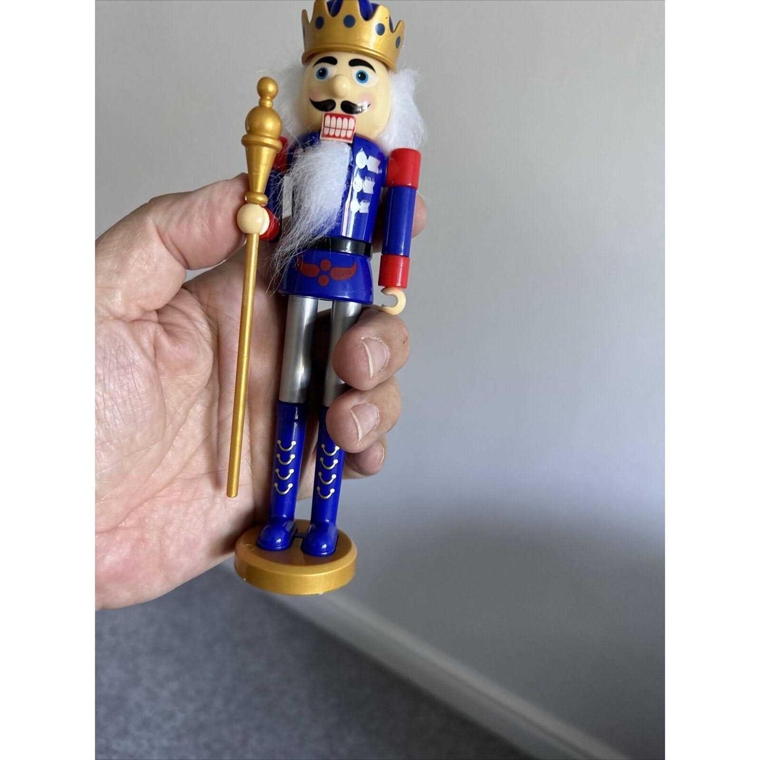 Christmas Plastic Nutcracker Soldiers