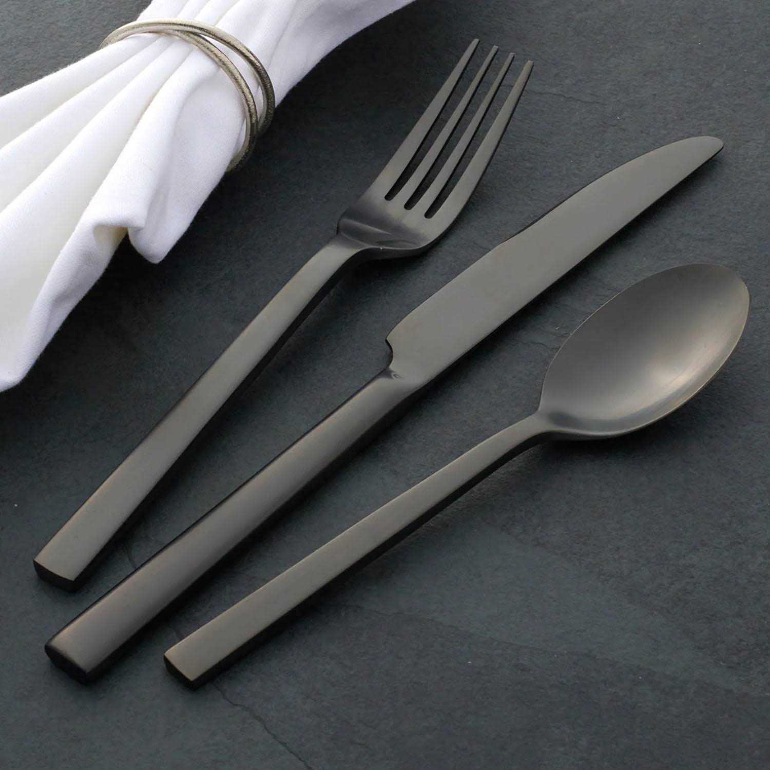 Oneida Chef’s Table 20 Piece Everyday Flatware Set