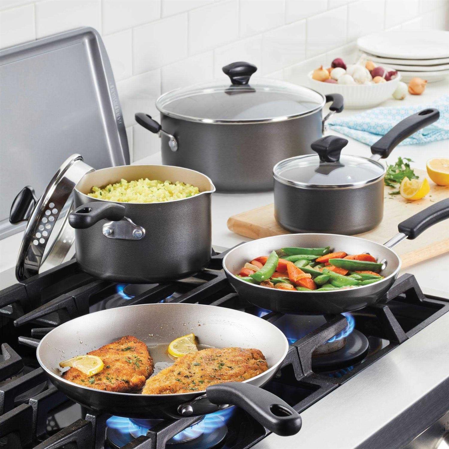 Farberware Cookstart Aluminum DiamondMax Nonstick Square Griddle