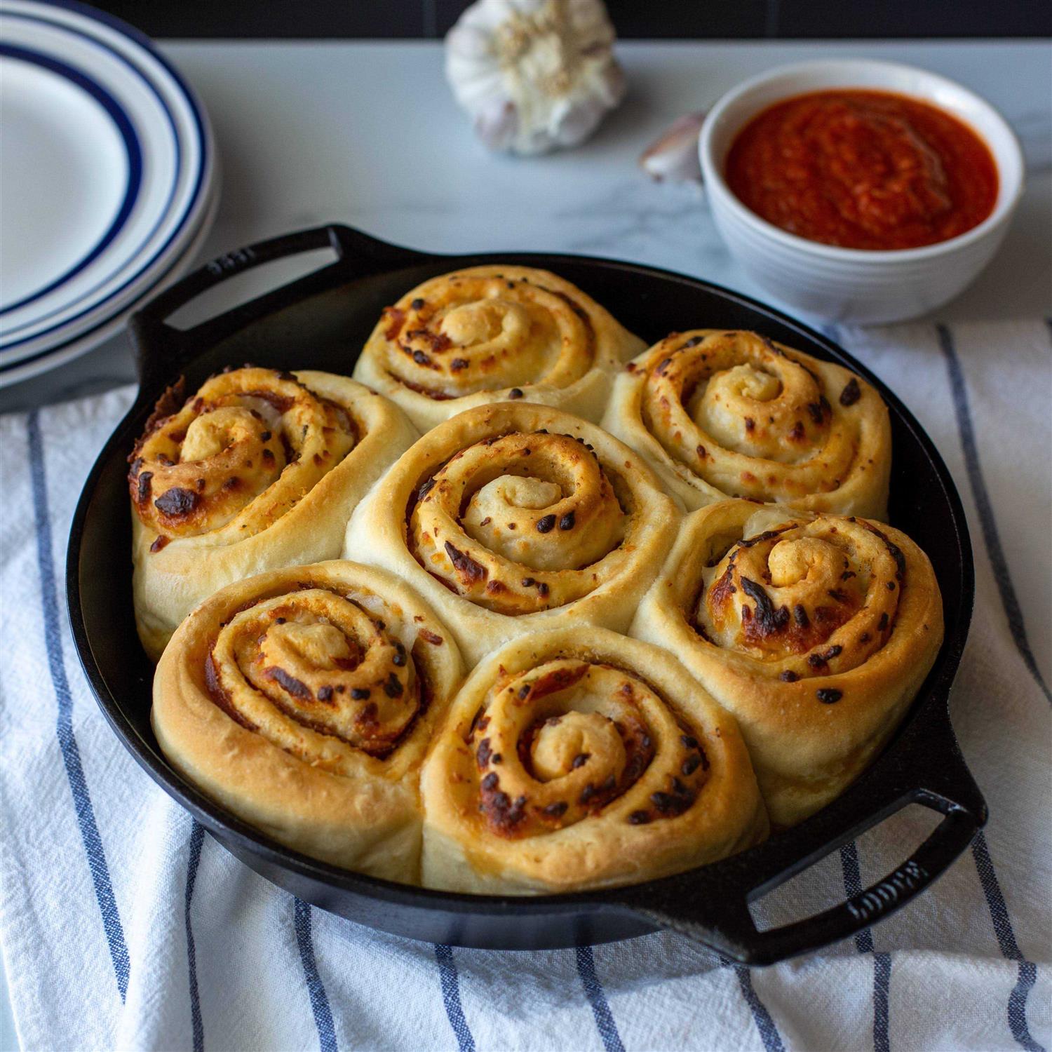 Lodge Cast Iron Baker’s Skillet