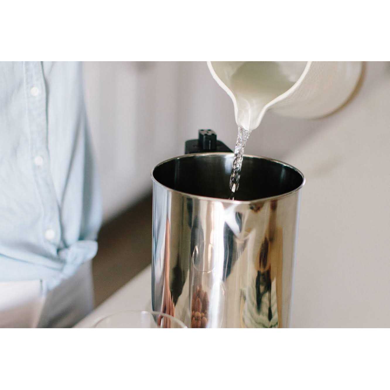 Almond Cow The Plant-Based Milk Maker