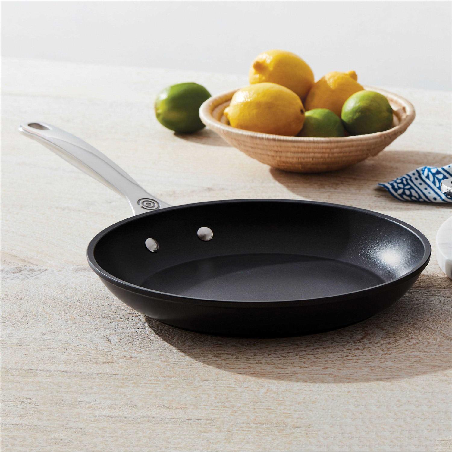Le Creuset Toughened Nonstick PRO Fry Pan