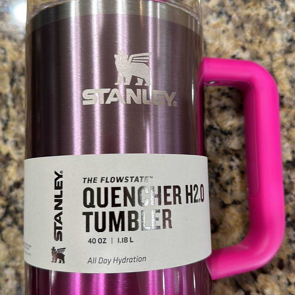 Stanley Dining Stanley 40oz Quencher H2.0 Flowstate Tumbler Gradient