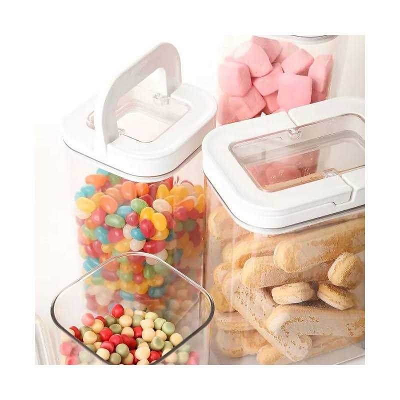 Member’s Mark Fliplock Containers Set