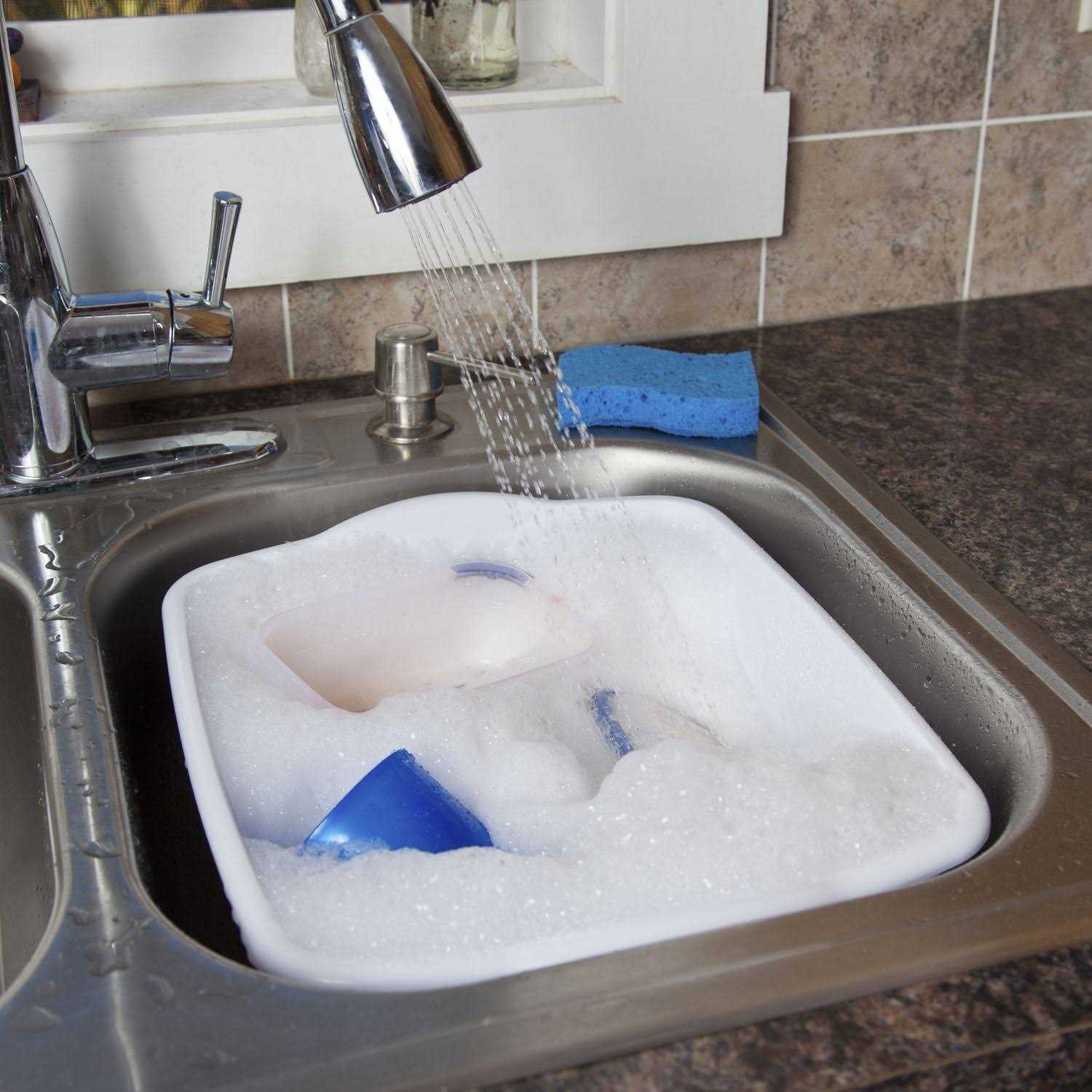 Sterilite Dishpan