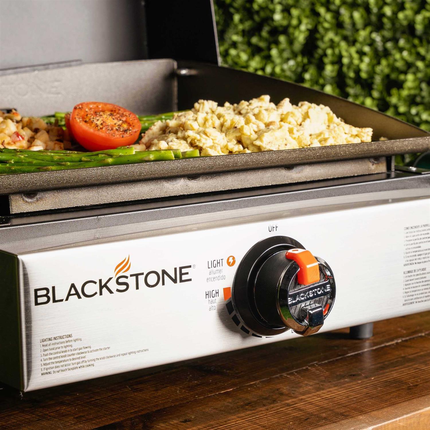 Blackstone Tabletop Griddle with Hood