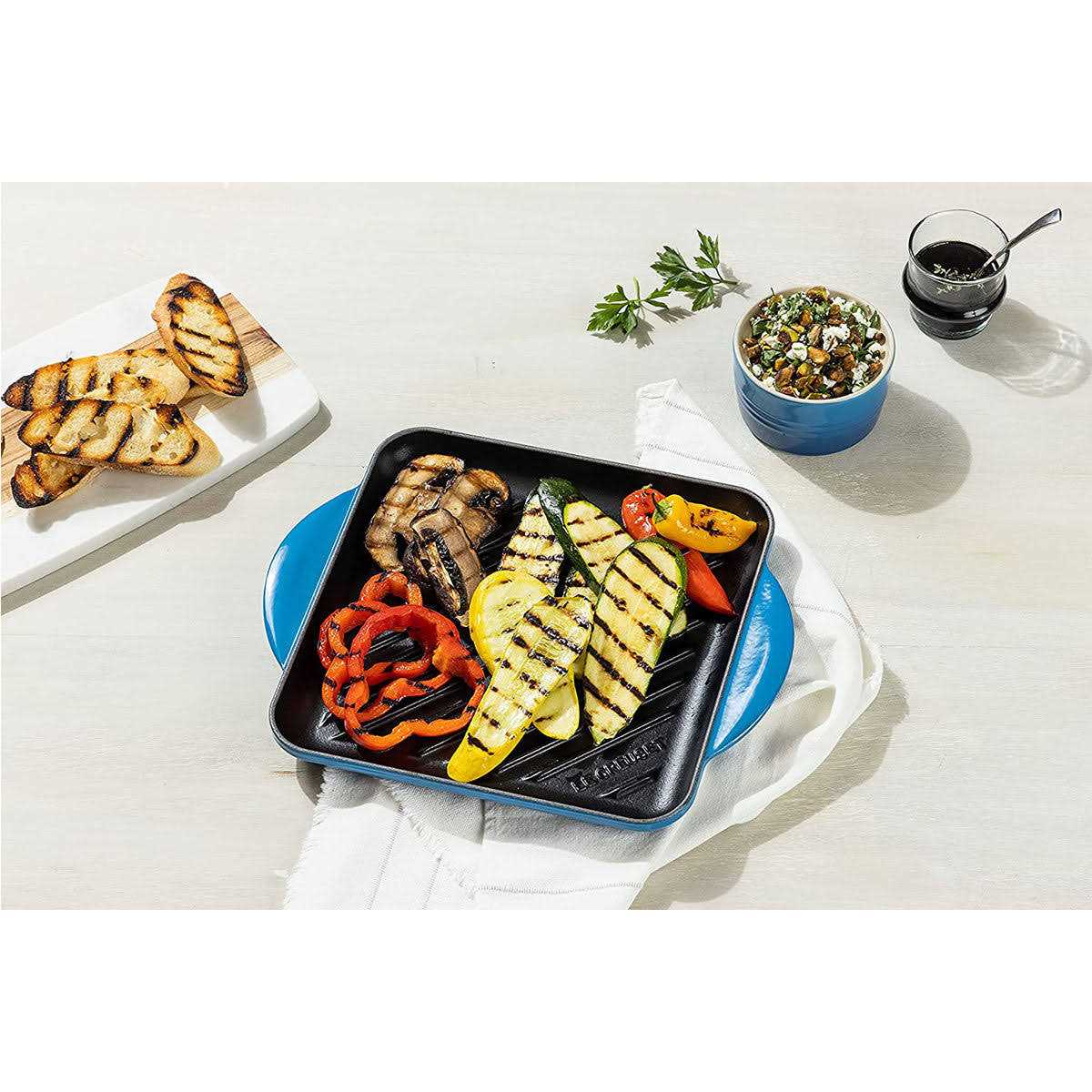 Le Creuset 9.5 Cast Iron Square Griddle Pan