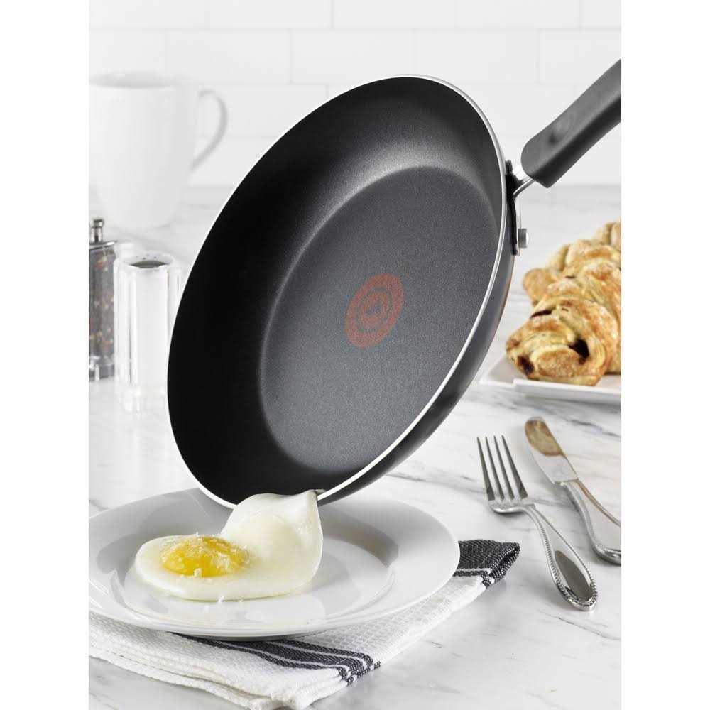 T-Fal Essentials Frypan