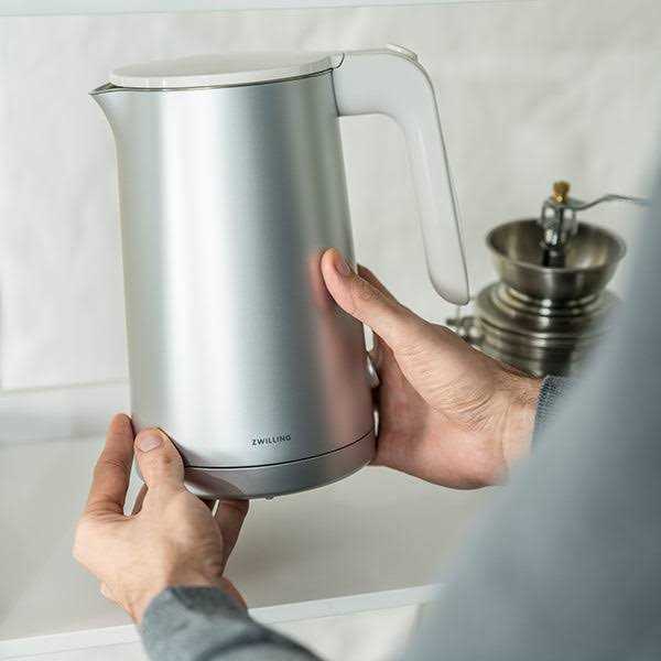 ZWILLING Enfinigy Cool Touch 1-Liter Electric Kettle