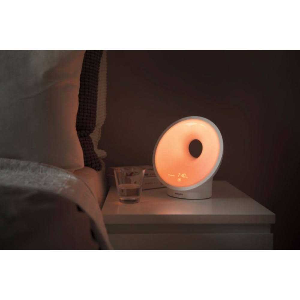 Philips SmartSleep Sleep and Wake-Up Light, Simulated Sunrise and Sunset, Multiple Lights and Sounds