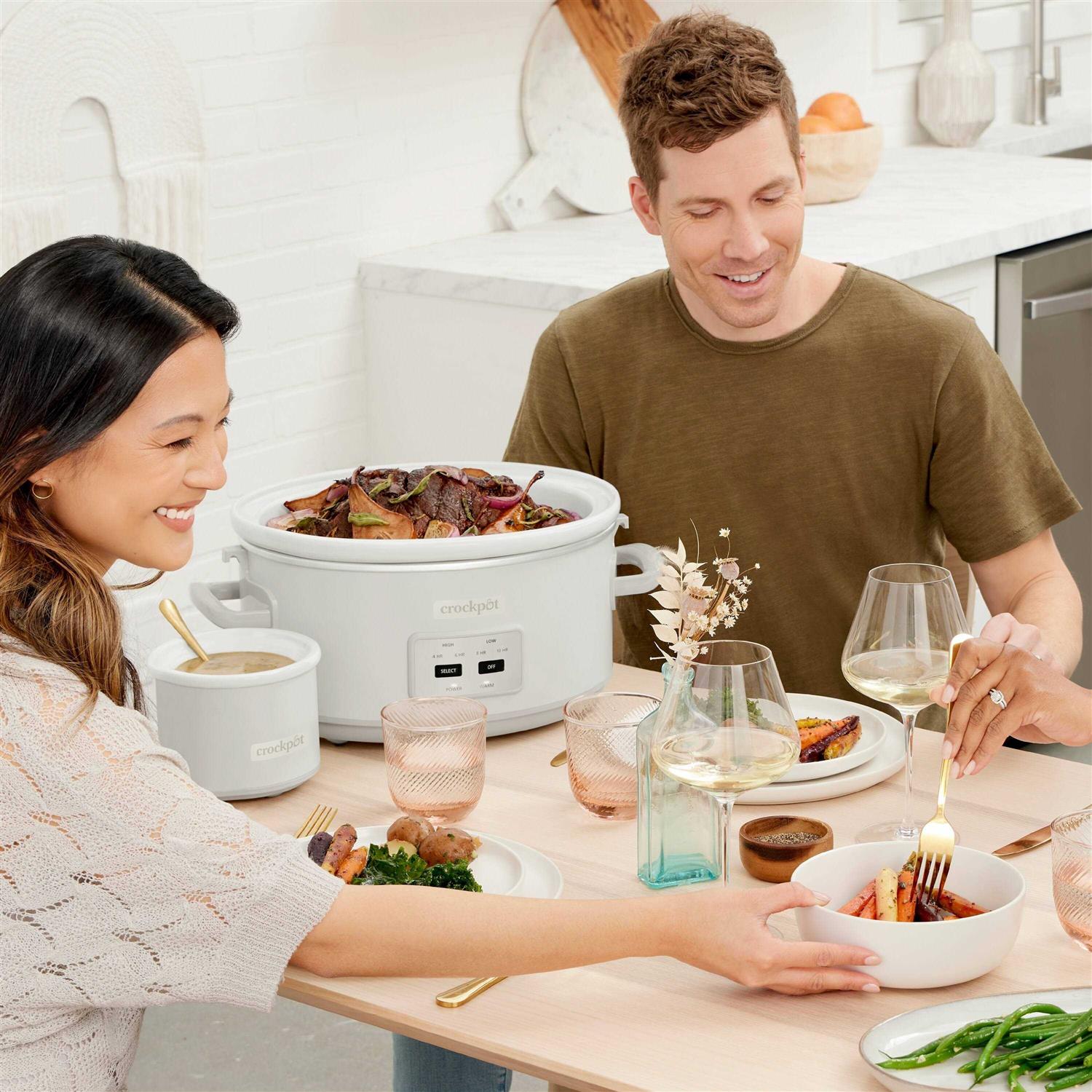 Crockpot 7-Quart Cook & Carry Slow Cooker