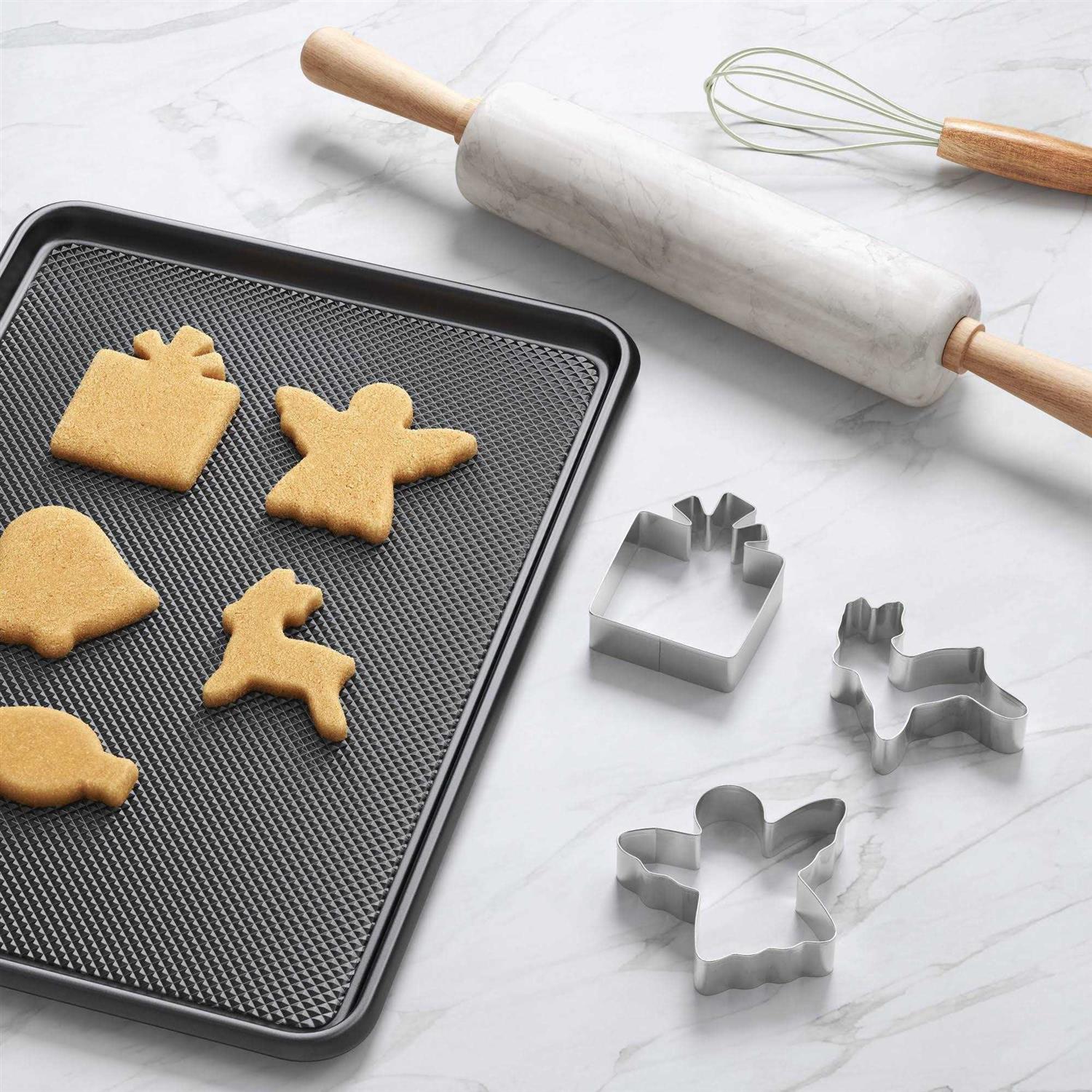 Wondershop 20pc Holiday Cookie Cutter set Silver