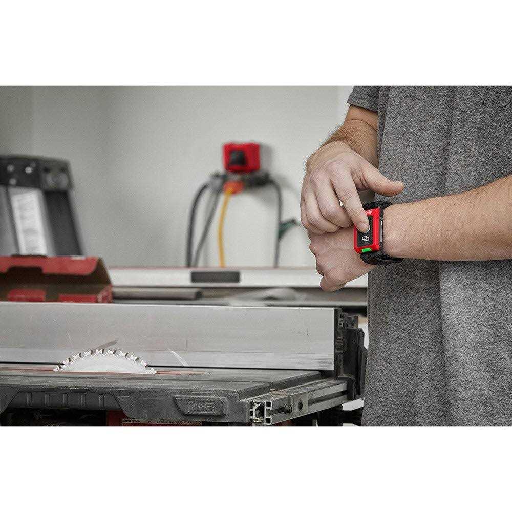 0951-20 Milwaukee Wireless Dust Control Remote