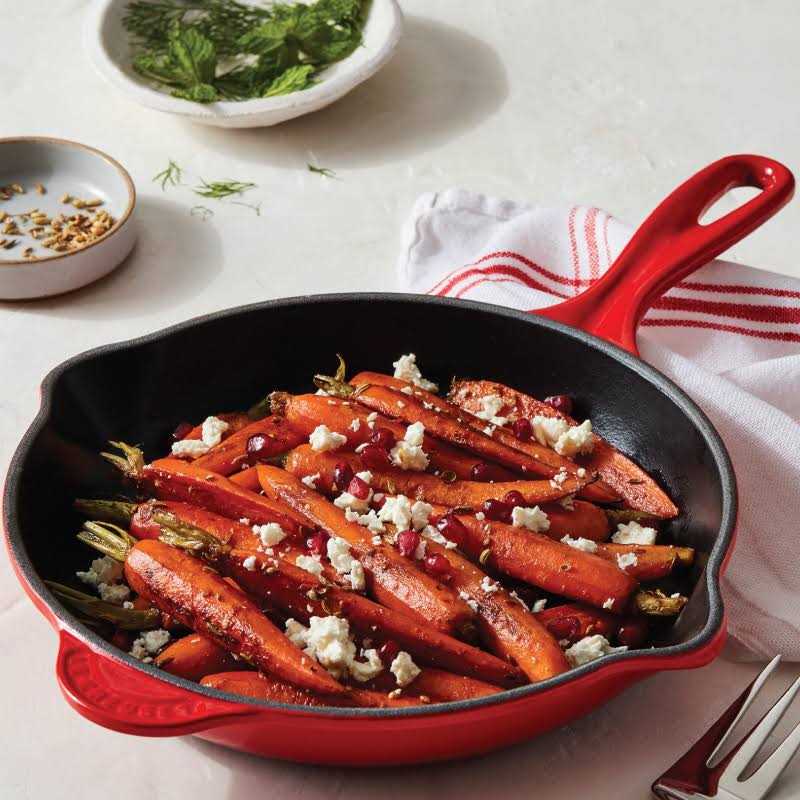 Le Creuset Classic 9 Cast Iron Skillet