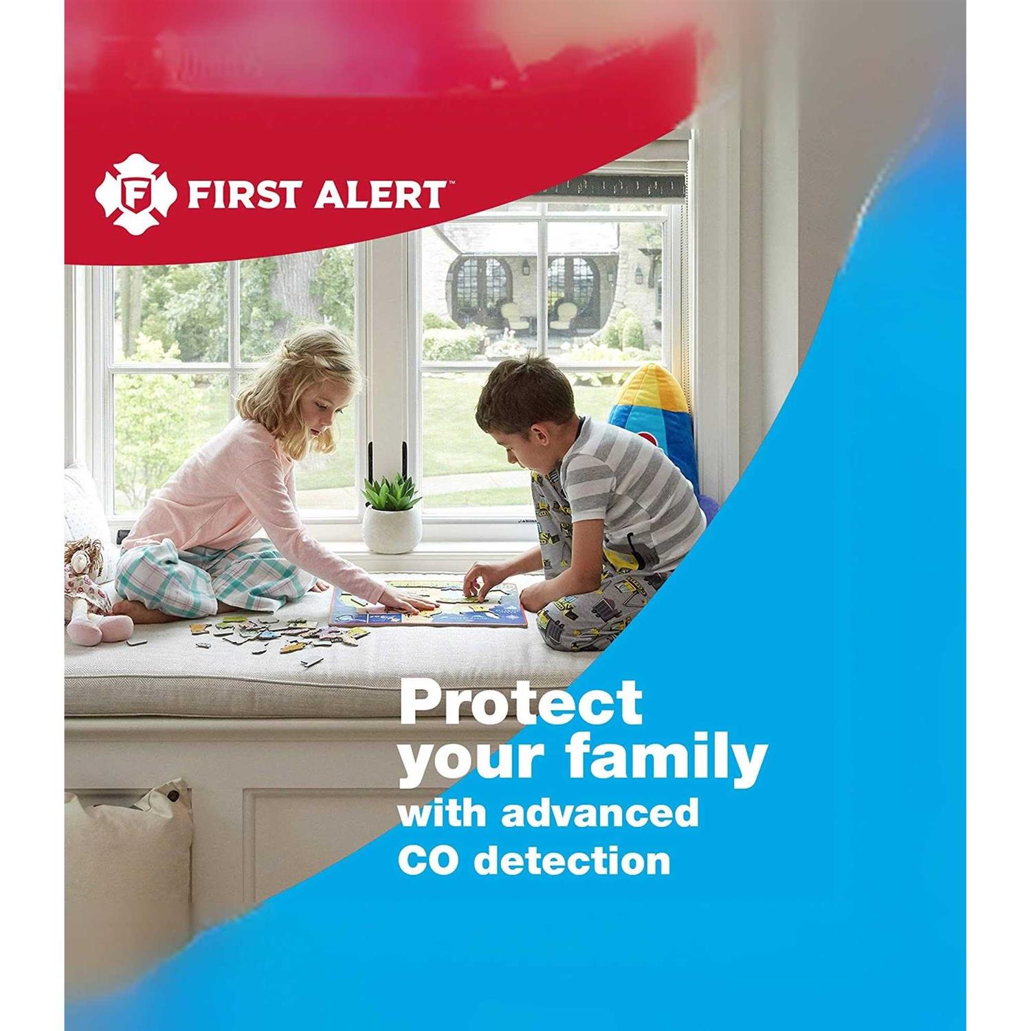 First Alert Plug-In Carbon Monoxide Alarm with Digital Display