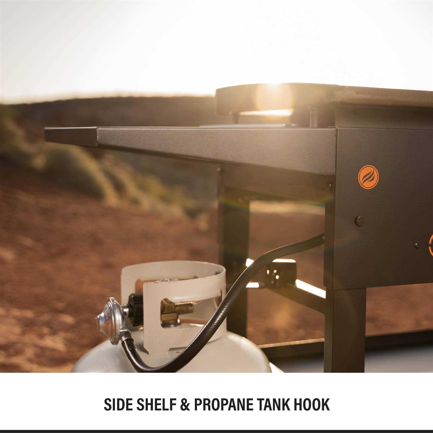 Blackstone Adventure Ready 2-Burner 28 Griddle Cooking Station