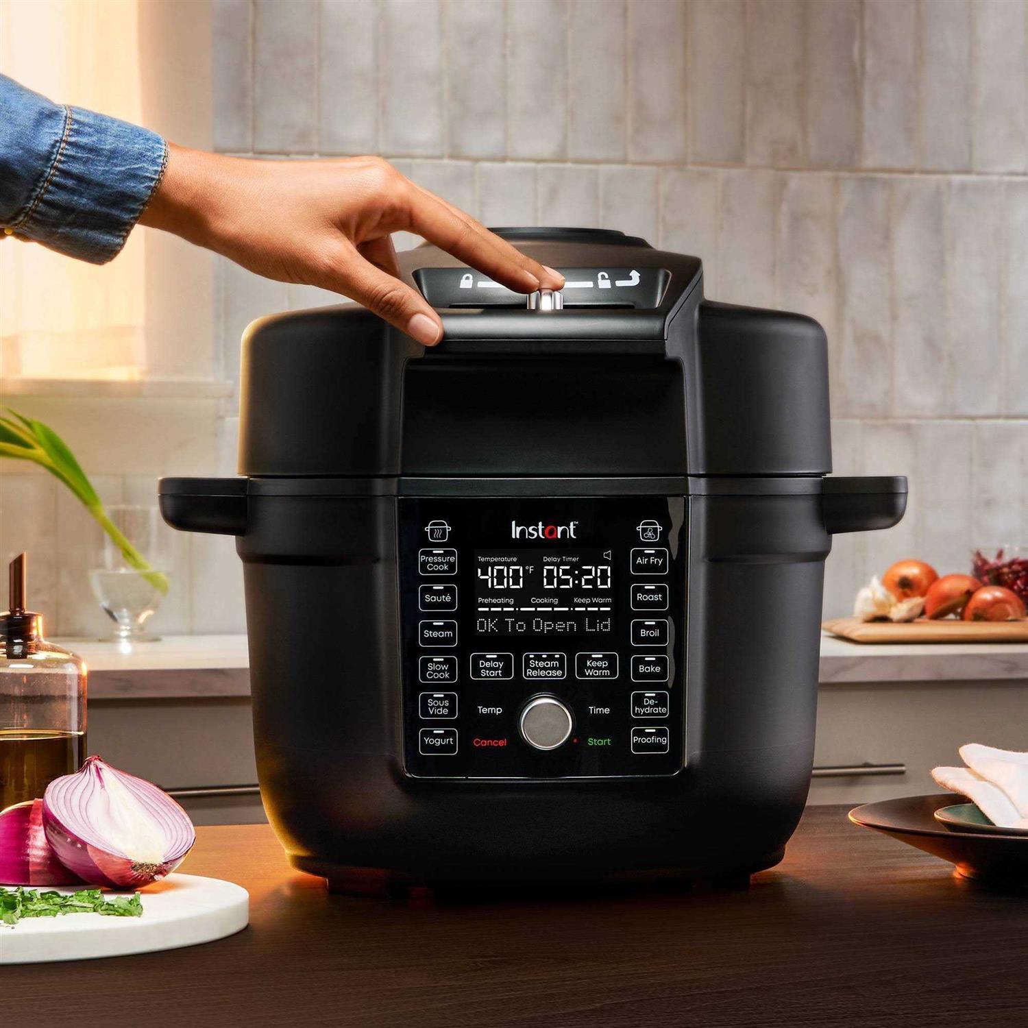 Instant Pot Duo Crisp 6.5 qt. Air Fryer & Multi-Cooker with Ultimate Lid