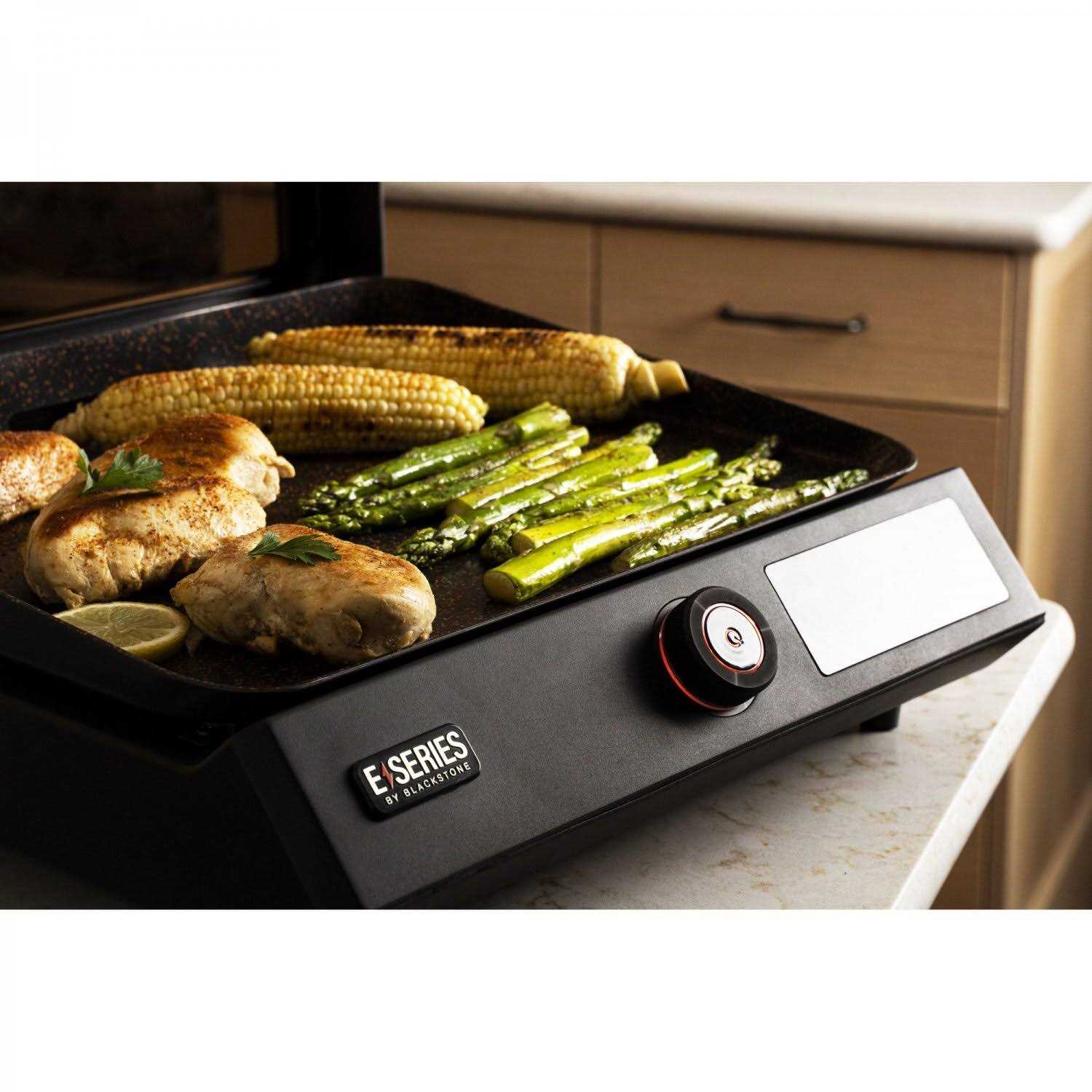Blackstone E-Series 17 Electric Tabletop Griddle with Hood