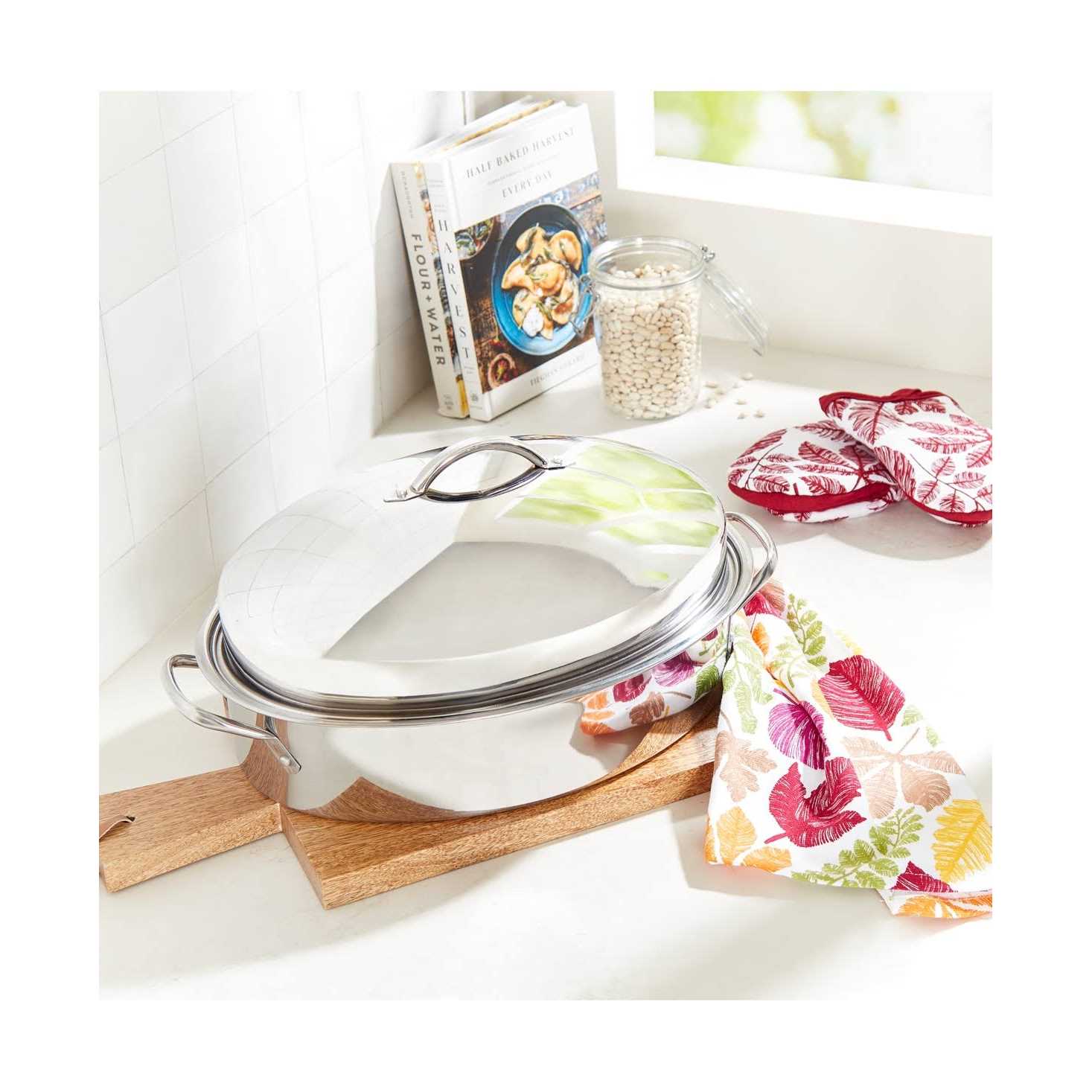 The Cellar Stainless Steel 8-Qt Covered Oval Roaster with Rack