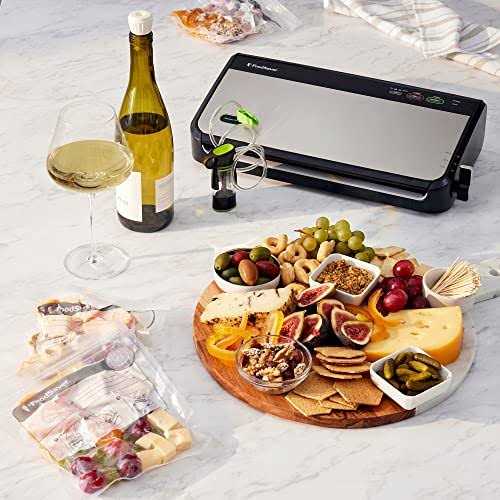 FoodSaver Vacuum Sealer Machine System with Bonus Handheld Vacuum Sealer