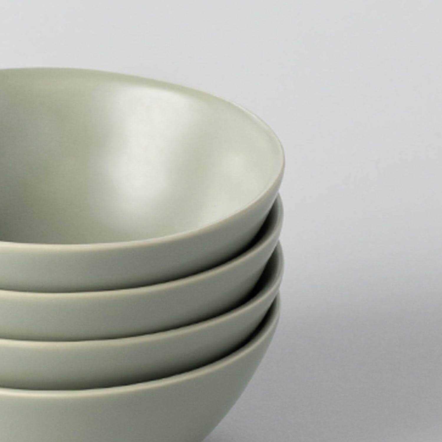 Fable Base Dinnerware Set