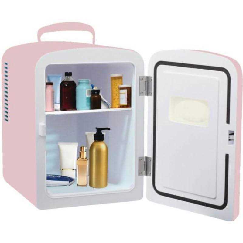 Frigidaire Mini Retro Beverage Fridge