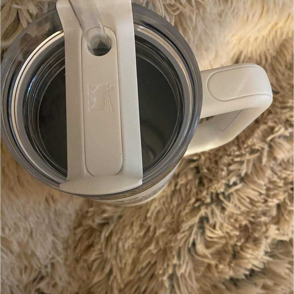 Stanley H2.0 Flowstate Quencher Tumbler