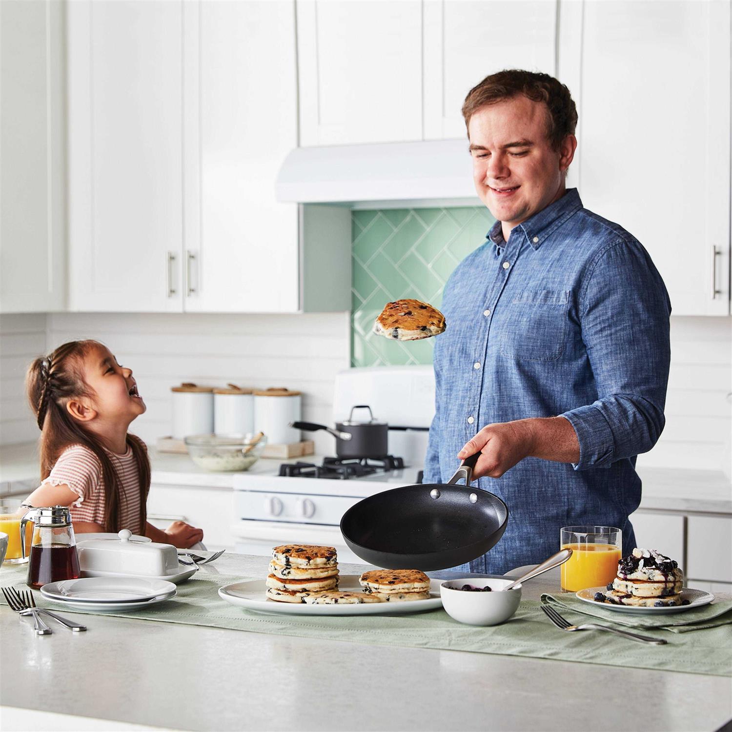 Calphalon Classic Hard-Anodized Nonstick Frying Pan Set 8-Inch and 10-Inch Frying Pans