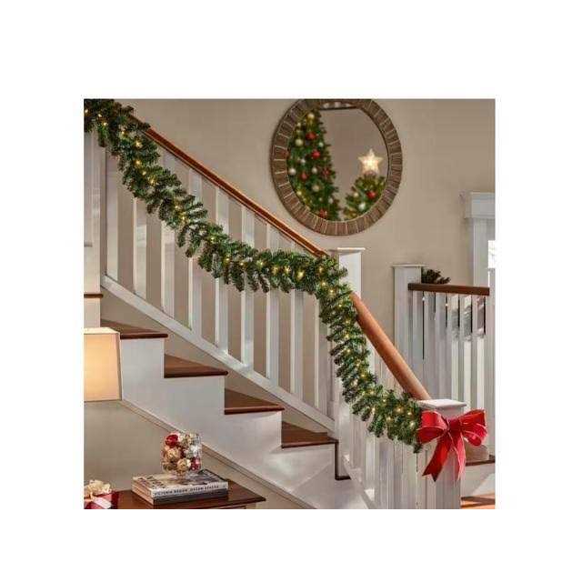 Home Accents Holiday 18 ft Kingston Garland 22GU18002