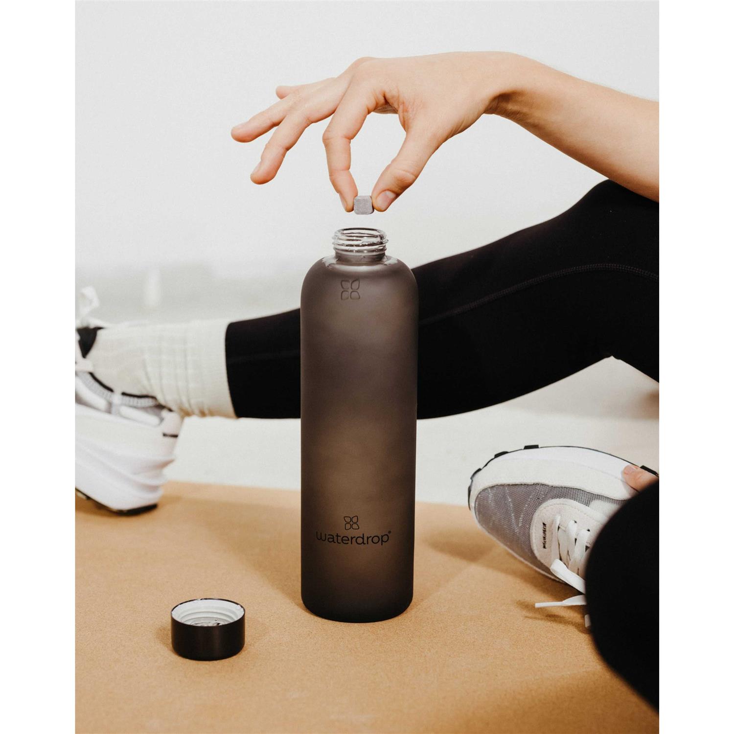 waterdrop Edition Glass 34 oz clear