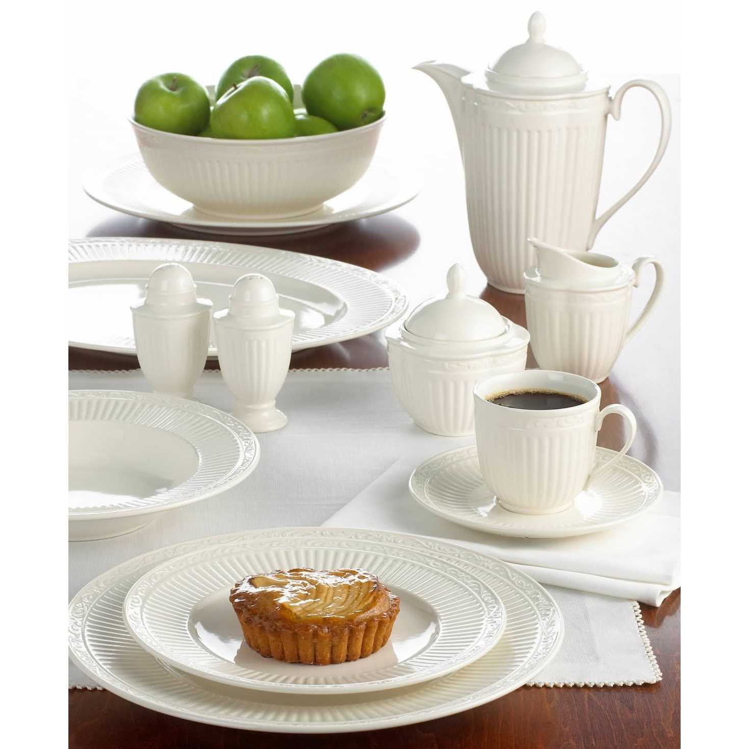 Mikasa 16-Piece Italian Countryside Dinnerware Set