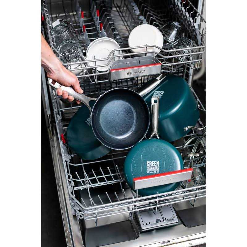 Blue Diamond 12-Piece Ceramic Cookware Set