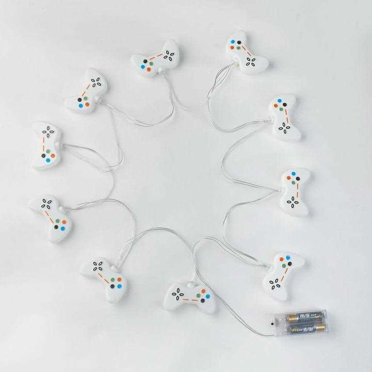 Your Zone 5 Piece Glow In the Dark Comforter Set with Bonus String Light