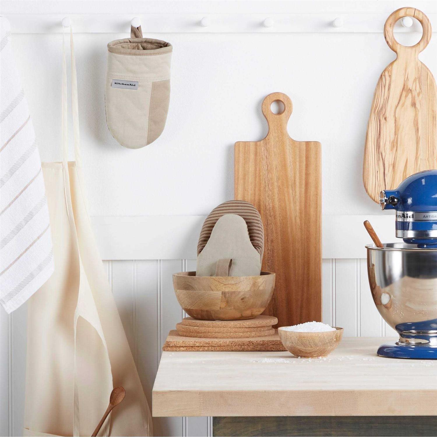 KitchenAid Beacon Two-Tone Oven Mitt Set