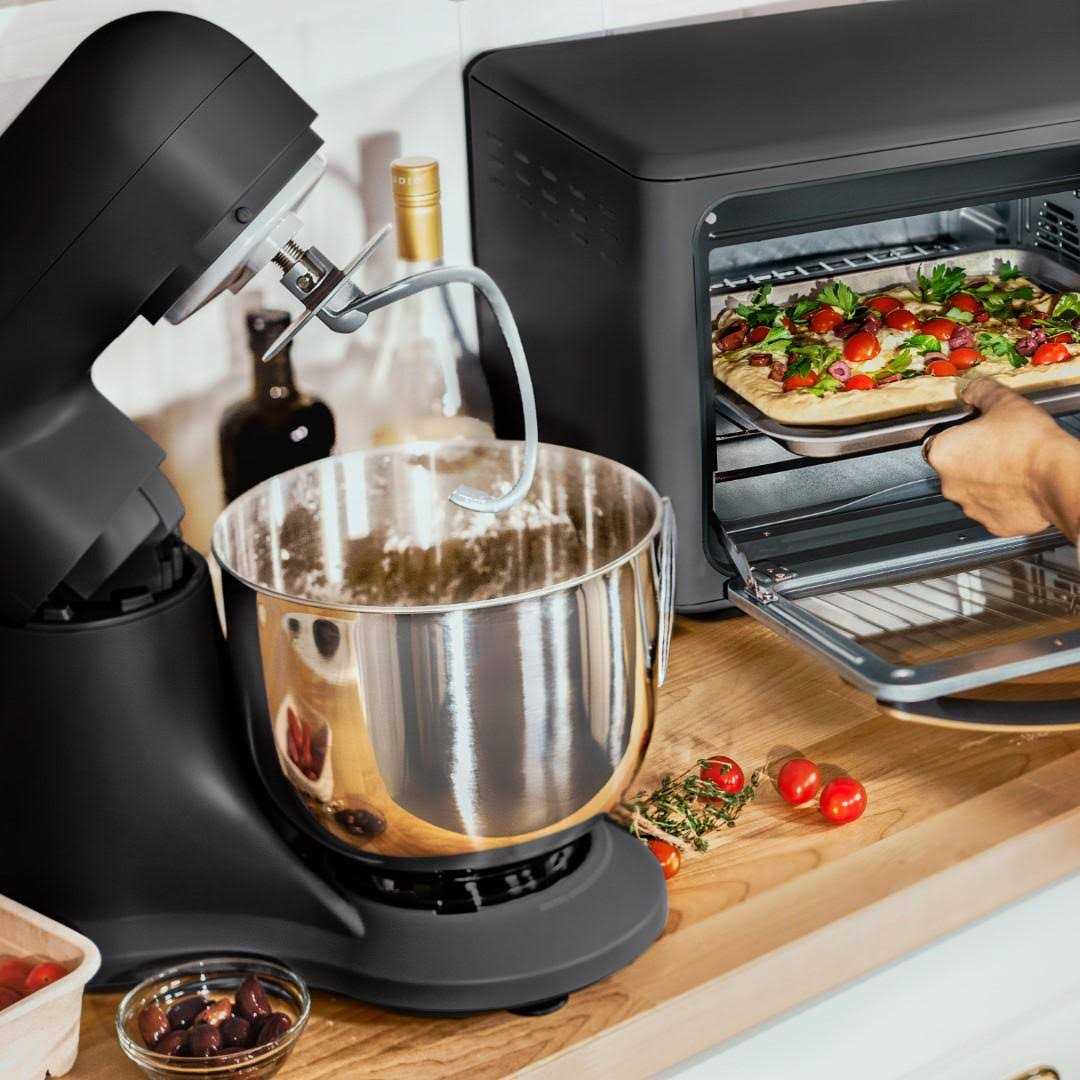 Beautiful 5.3QT Lightweight & Powerful Tilt-Head Stand Mixer