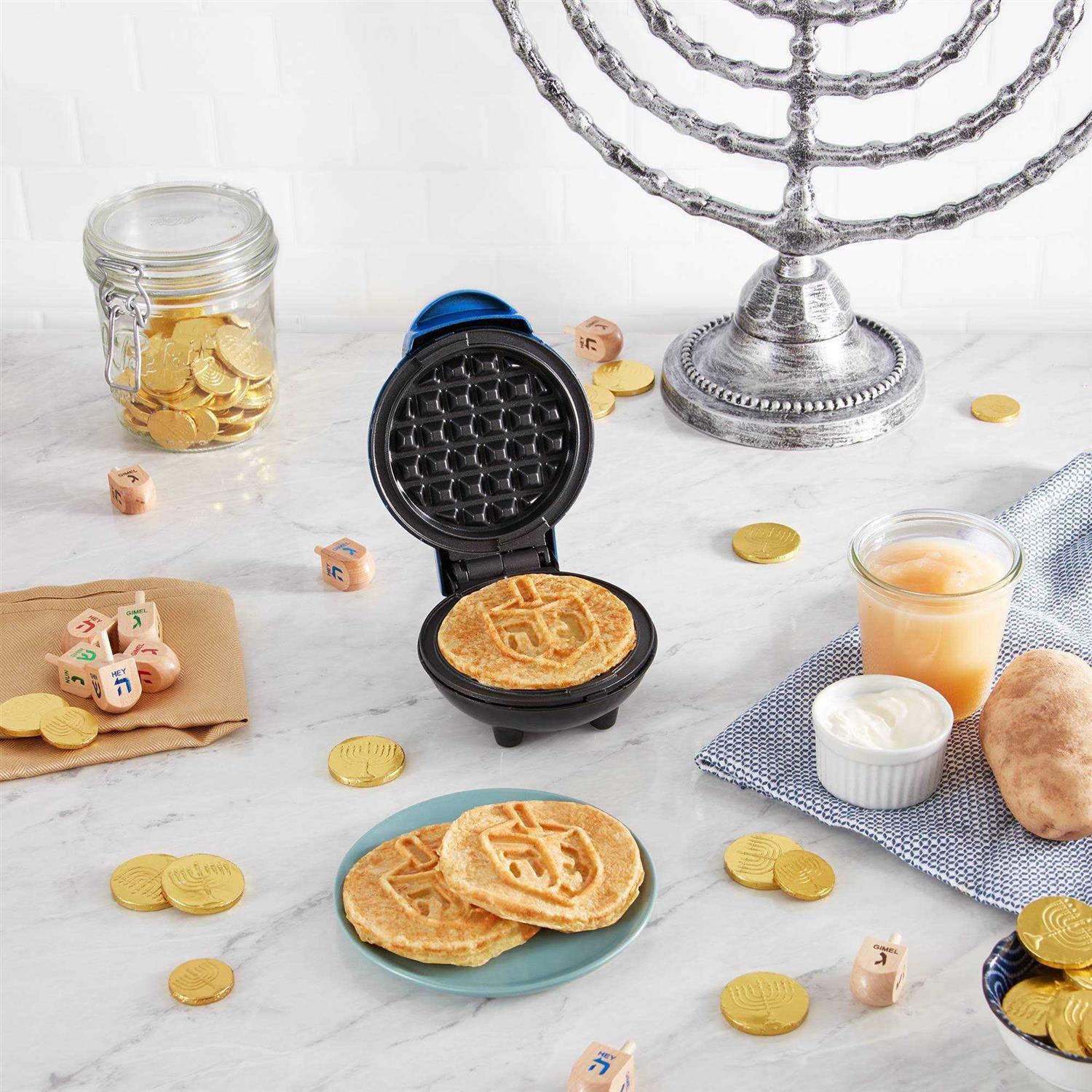 Dash Dreidel Mini Waffle Maker