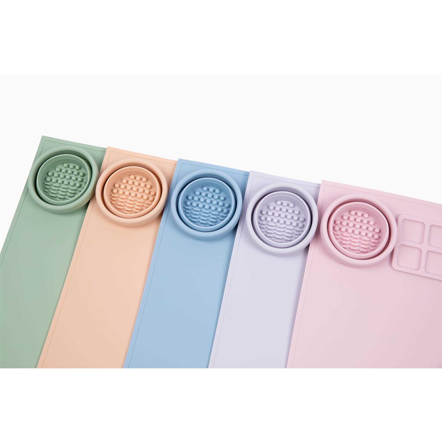 Cheek’s Paper Room-Creator Silicone Craft Mat for Painting and Crafts Large Mat with Collapsible Paint Brush Cleaner for Painting