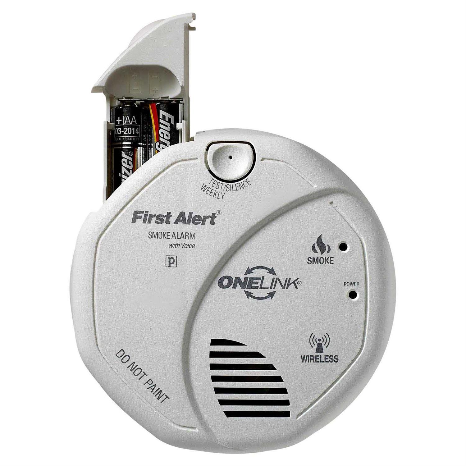 First Alert SA511CN2-3ST Interconnected Wireless Smoke Alarm with Voice Location