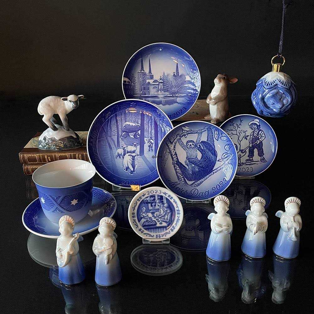 Royal Copenhagen 2023 Christmas Plate