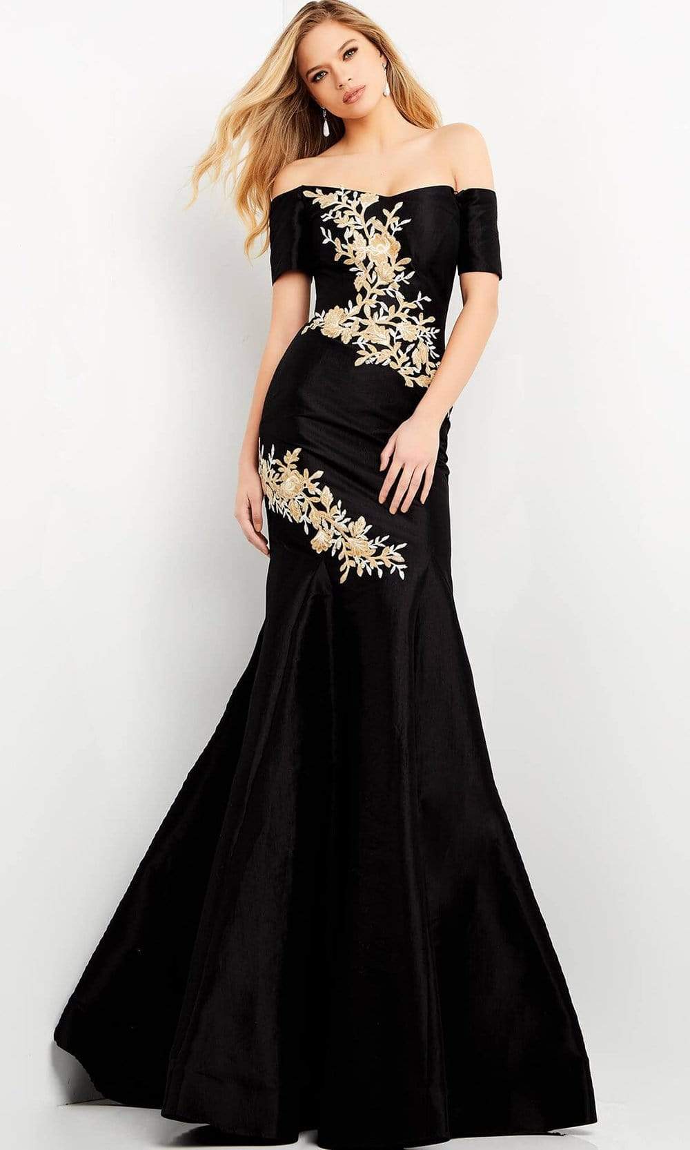 04814 Short Sleeve Off Shoulder Embroidered Trumpet Dress