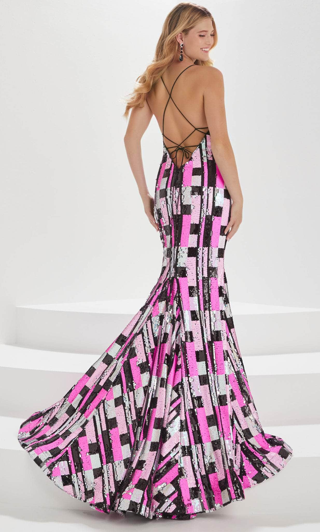 V-Neck Sleeveless Prom Gown