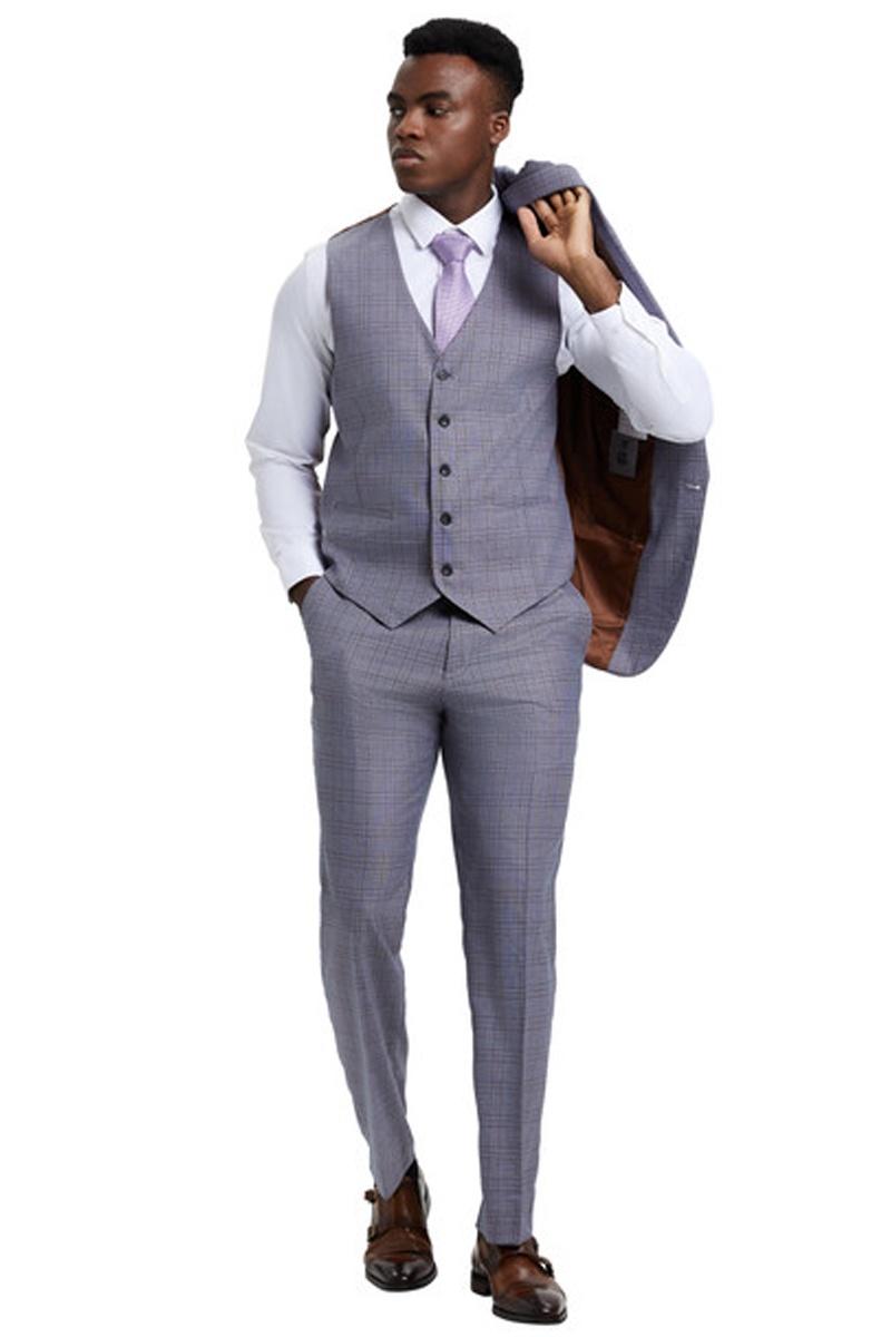 Men’s Stacy Adams Vested One Button Wide Peak Lapel Windowpane Plaid Suit in Light Grey