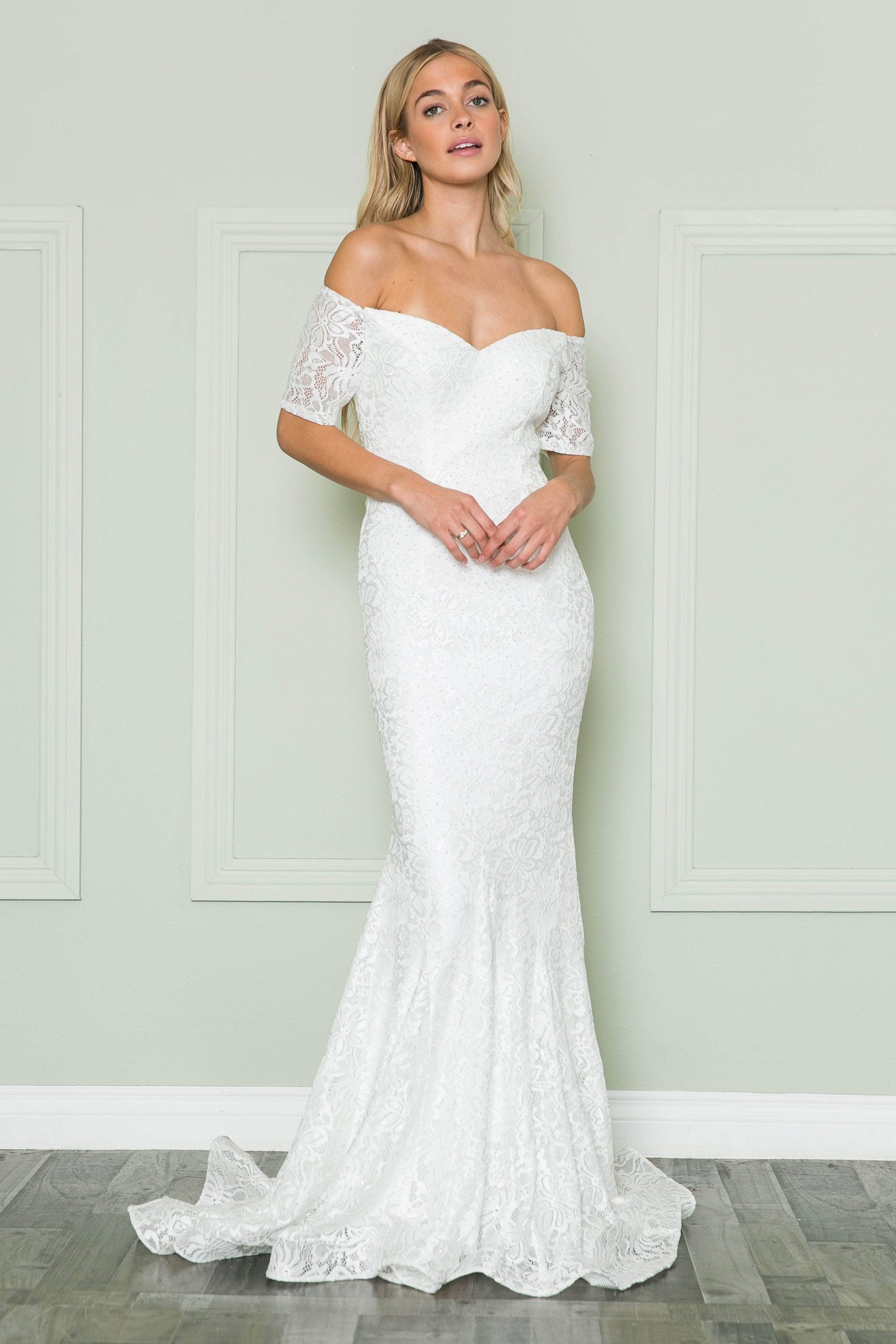 Off-shoulder Sweetheart Neckline Long Gown