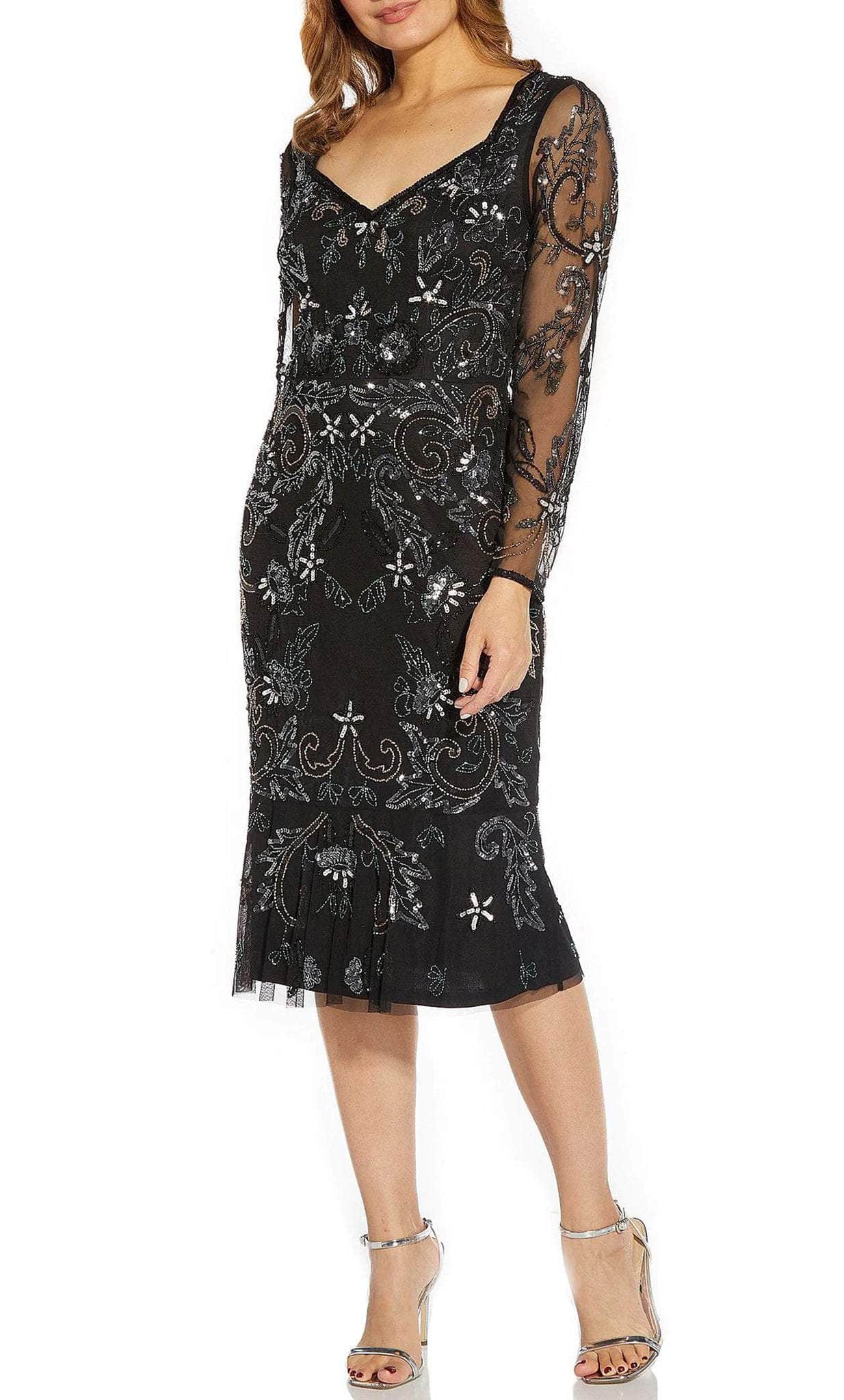 Long Sleeve Sweetheart Knee Length Dress