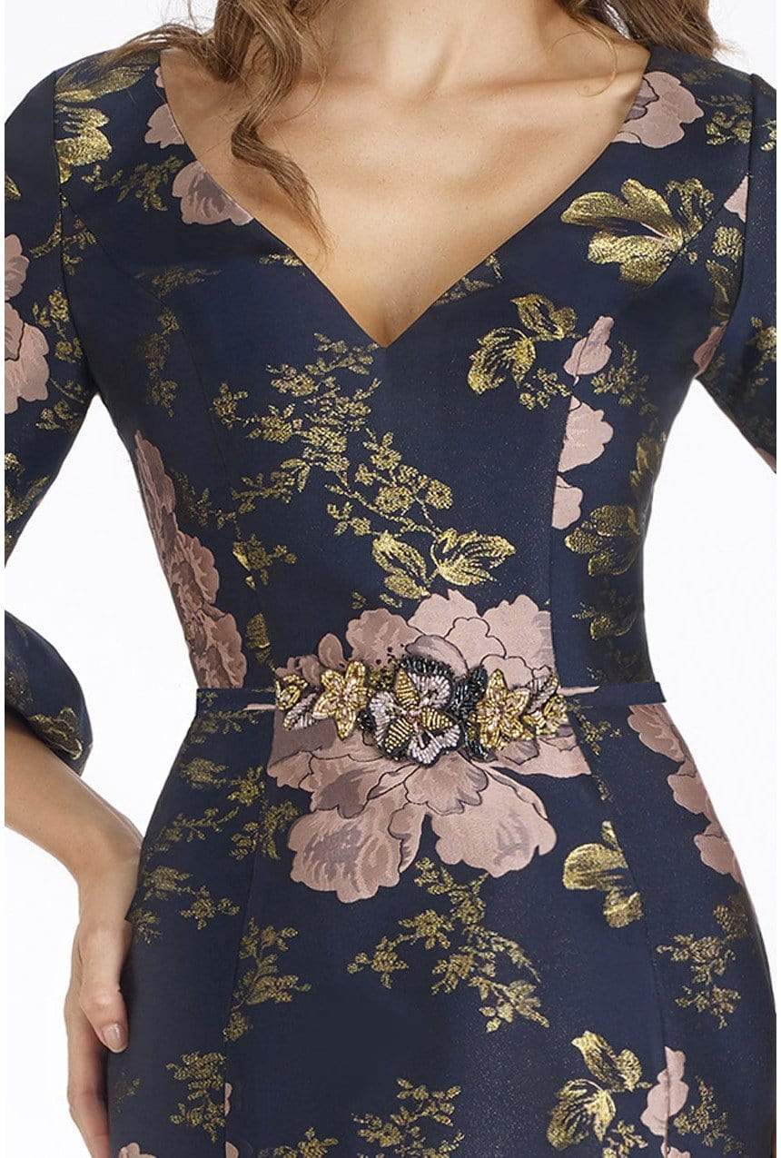 18905SH Floral Detailed V-neck Sheath Dress
