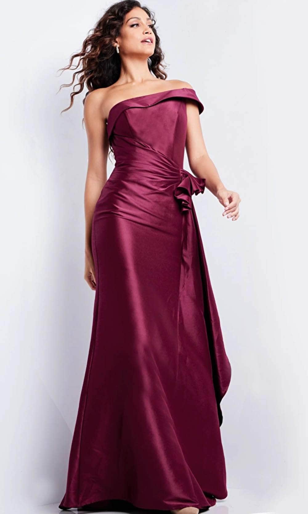 Straight Ruched Waist Evening Gown