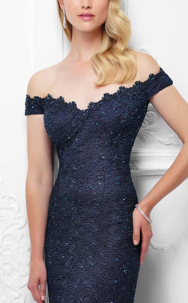 117920 Fit And Flare Gown