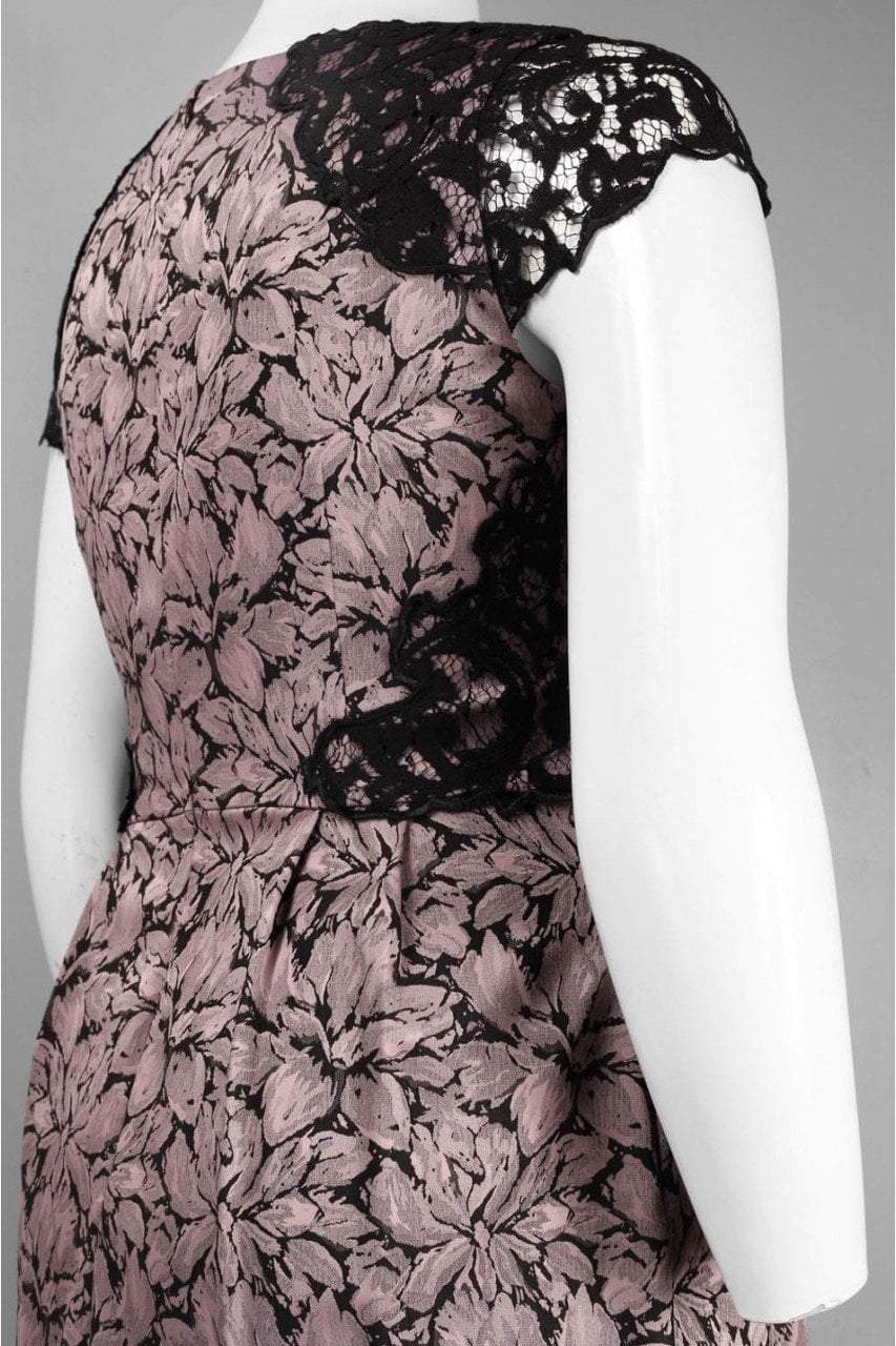 Lace Cap Sleeve Dress 15238790