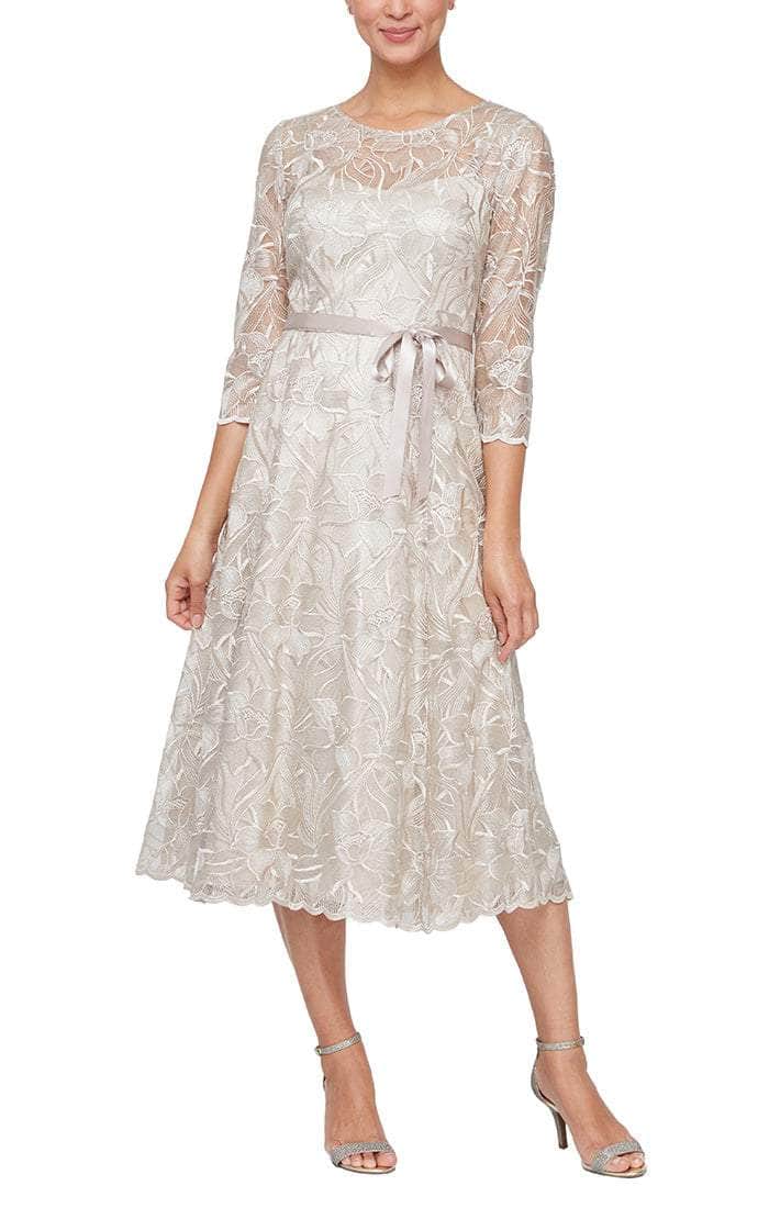 8117835 Quarter Sleeves Embroidered A-Line Dress