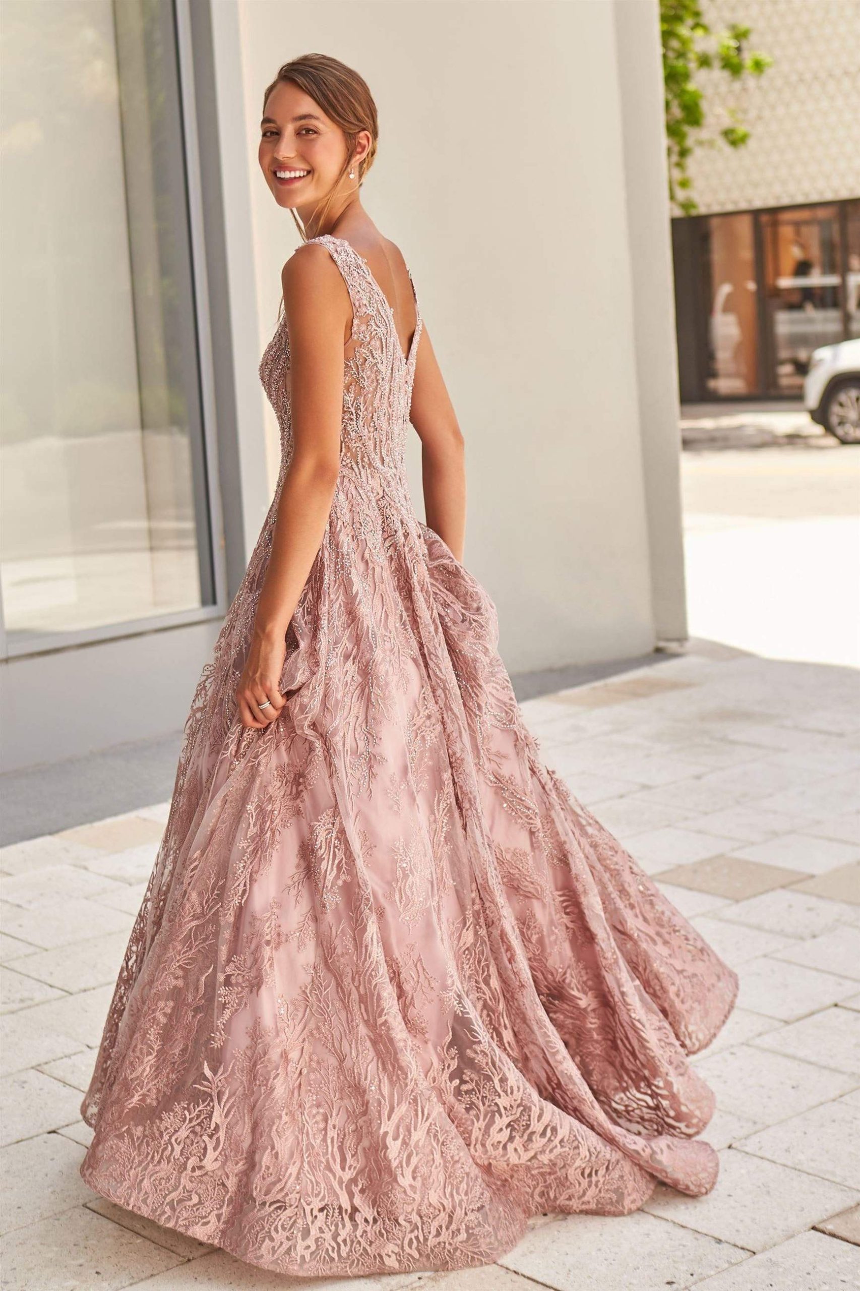 120D10W Detachable Sleeves Embellished Dress